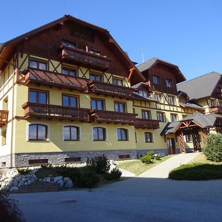 Sunny apartmány Veľká Lomnica Vel'ka Lomnica Exterior foto