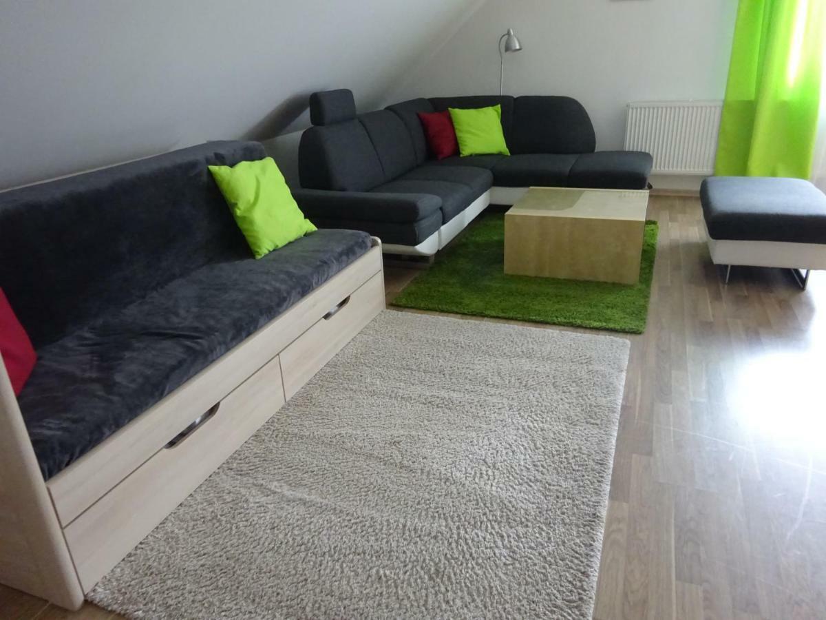 Sunny apartmány Veľká Lomnica Vel'ka Lomnica Exterior foto