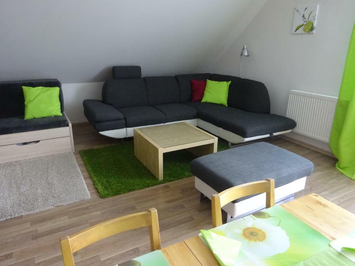 Sunny apartmány Veľká Lomnica Vel'ka Lomnica Exterior foto