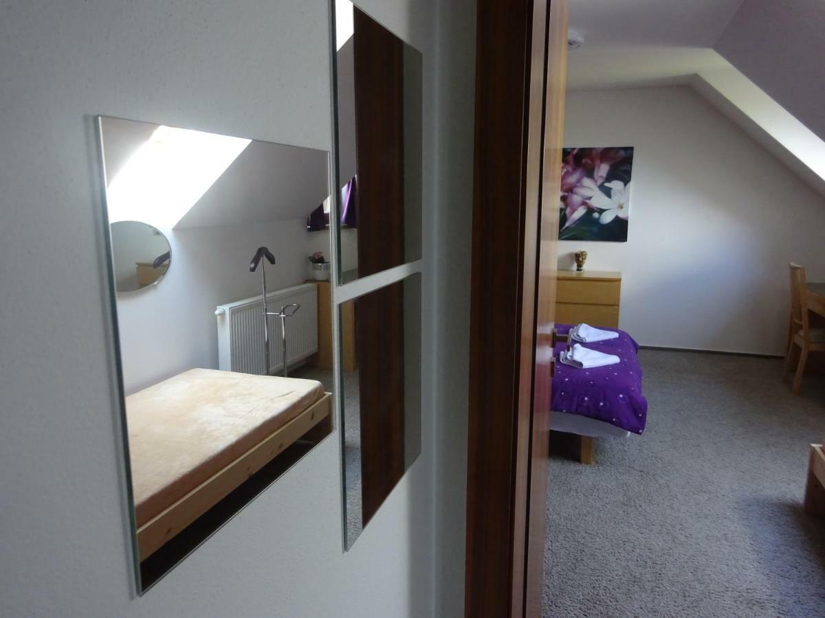 Sunny apartmány Veľká Lomnica Vel'ka Lomnica Exterior foto